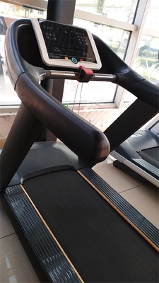 Améliorez votre salle de gym avec Q235 écran LED de tapis roulant électrique et durabilité
