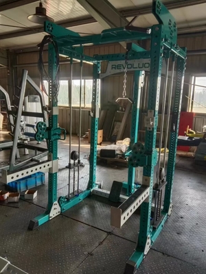 Équipement de gymnastique en acier personnalisé multi-fonctionnel à l' intérieur Smith Machine avec piles de poids