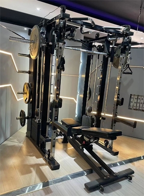 Machine de remise en forme multifonctionnelle tout-en-un de gymnase Smith pour la formation physique à domicile