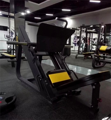 Machine de musculation pour l' entraînement de la force de 45 degrés