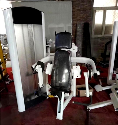 1600*1300*1750 mm Machine de remontage de bicep en acier à charge moyenne pour équipement de gymnastique commercial