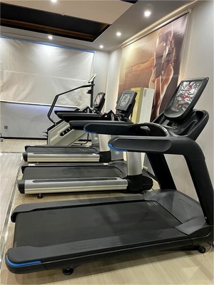 3.0HP tapis roulant électrique à moteur pour les entraînements cardio lourds dans les gymnases commerciaux