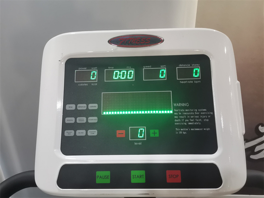 3.0HP tapis roulant électrique à moteur pour les entraînements cardio lourds dans les gymnases commerciaux