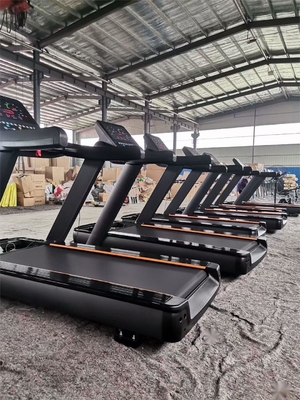Machines de course électriques réglables à vitesse courante tapis roulants pour l'entraînement cardio dans le gymnase commercial