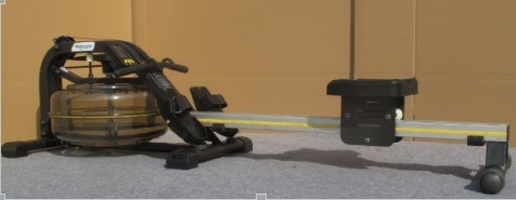 Machine à ramer à l'eau pliante avec fonction de pliage dans les équipements de gym