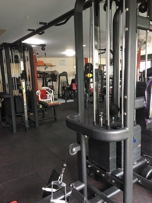 8 station équipement de gymnastique multi câble support d'alimentation pour tube en acier Q235 Formation en résistance