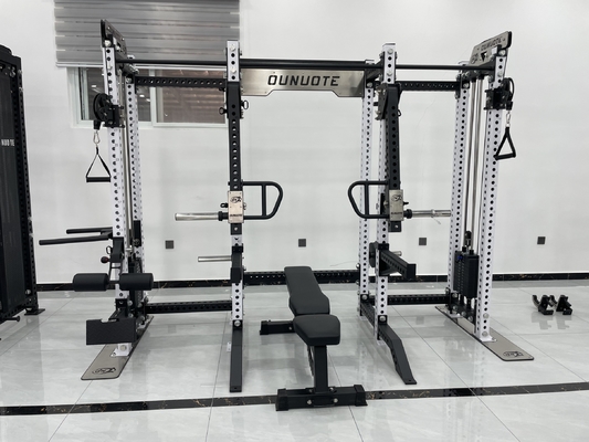 Multifonction Smith et squat rack pour exercice de gym avec sélection de poids réglable