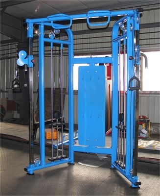 Équipement d'entraînement sportif 1300*2010*2110mm Trainer multifonctionnel câblé Style de gymnase à domicile
