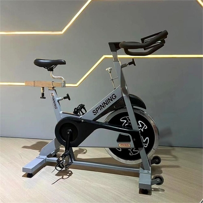 Exercice aérobie Vélo de spinning en intérieur avec résistance magnétique et fonction de musculation