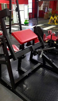 Améliorez votre routine d'entraînement avec 1200*1300*1200mm Plaque chargée Biceps assis Machine