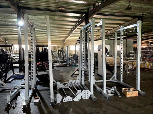 Fitness Sport doit avoir un support de squat de poids pour l'aviron et l'haltérophilie