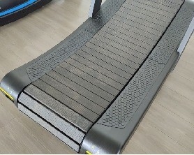 Home courbe tapis roulant avec conception auto-générée et la couleur de cadre sélectionnable en option