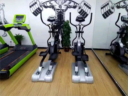 Équipement de remise en forme avancé Machine elliptique pour entraînement de gym 2100*640*1800