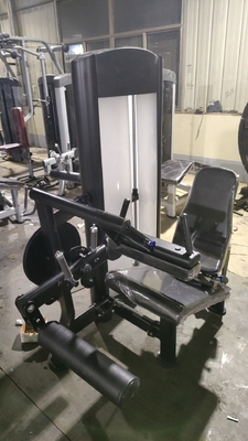 Équipement de gymnastique commercial épingle chargée 2 en 1 réglable Assise Extension de jambe machine de remontage des jambes
