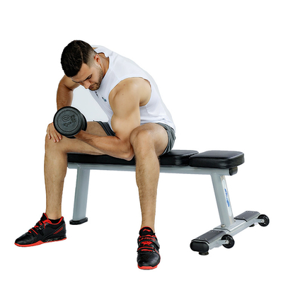 Banquette de fitness commerciale avec pile de poids de 18,5 kg et logo personnalisable