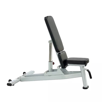 Centre de remise en forme multi-fonctionnel avec un banc de poids réglable