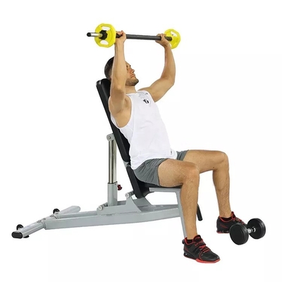 Centre de remise en forme multi-fonctionnel avec un banc de poids réglable