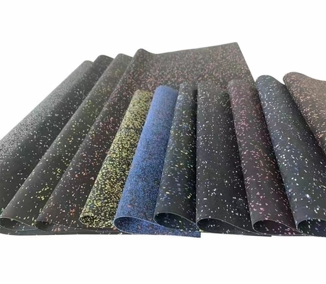 Accessoires de gymnase Tapis de sol en caoutchouc tapis de caoutchouc à rouleaux pour sol de gym personnalisé