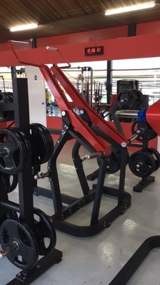 Équipement de musculation Machines de gymnastique chargées de plaques pour l'entraînement en force 1700*1370*1950