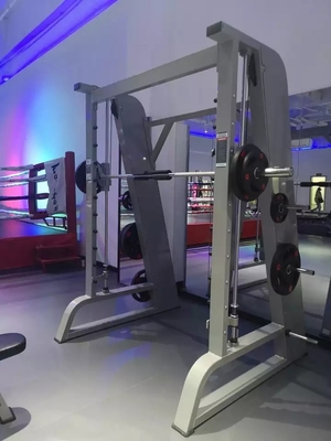 Moteur de charge moyenne équipement de fitness commercial Smith machine pour l'entraînement sportif de force