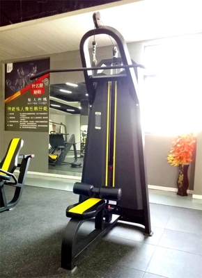 Accrochage à tirage à l'aide d'une épingle pour l'entraînement de la force dans le bodybuilding des chargeurs moyens
