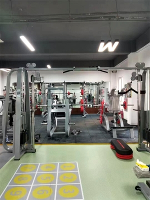Machine de musculation à support de puissance et à câble croisé pour l'entraînement en force physique