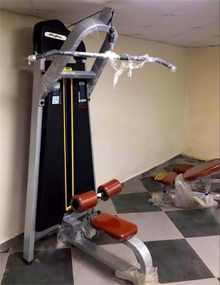 Home Gym Multi Station pour l'entraînement en force et les accessoires de musculation inclus