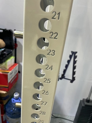 Équipement de remise en forme à haute traction à basse rangée avec réglage à plusieurs niveaux
