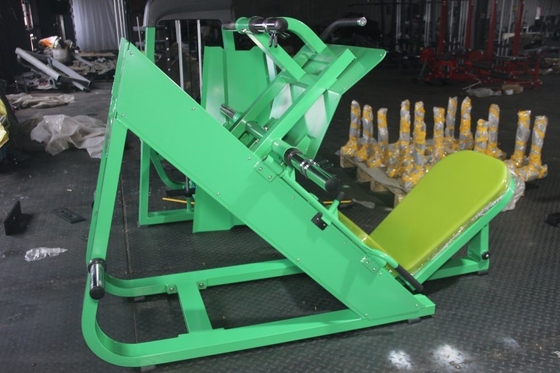 Machine de pressage à 45 degrés pour entraînement de chargeurs moyens