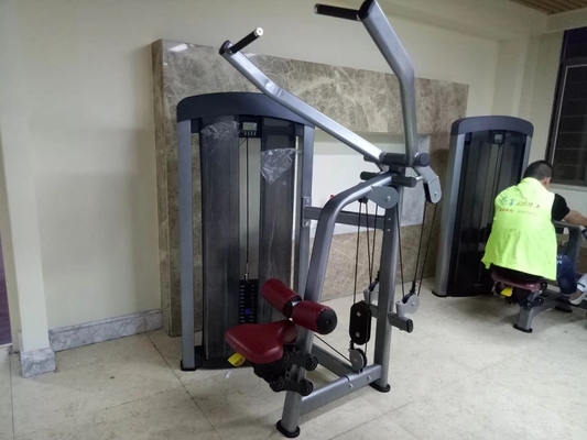 1600*1500*2000mm Dezhou pin chargé de gymnase équipement de remise en forme machine à tirer avec acier
